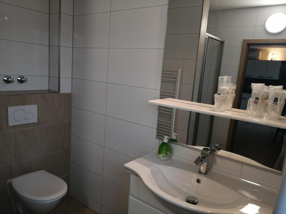 Hotel-Restaurant Zum Baeumle Süßen Zewnętrze zdjęcie
