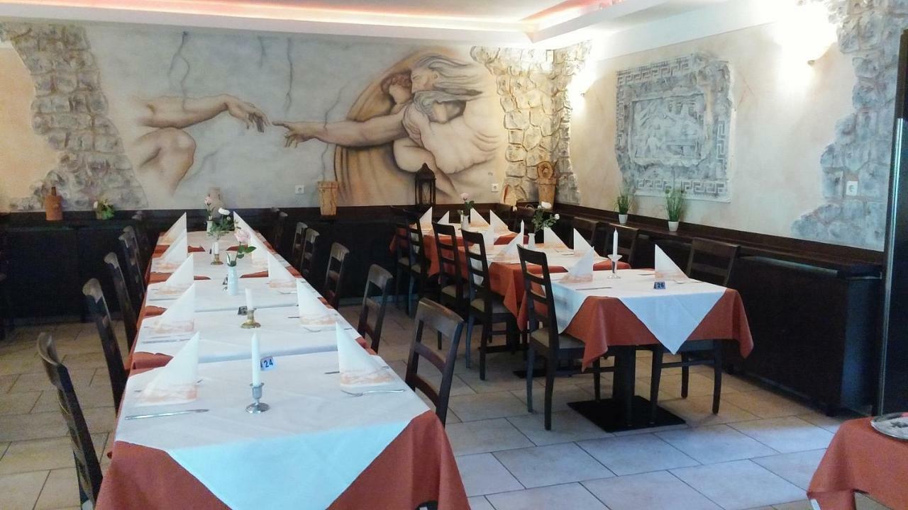 Hotel-Restaurant Zum Baeumle Süßen Zewnętrze zdjęcie