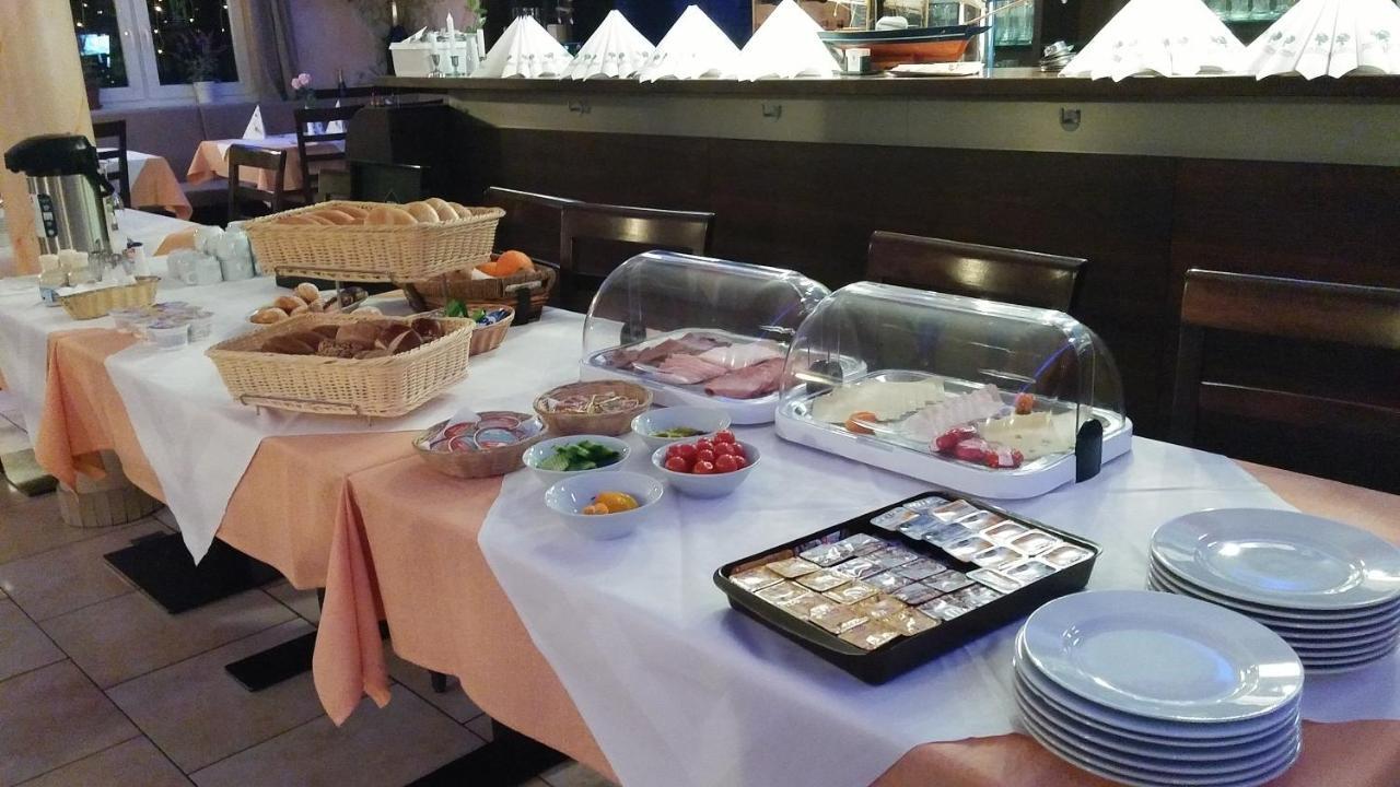 Hotel-Restaurant Zum Baeumle Süßen Zewnętrze zdjęcie