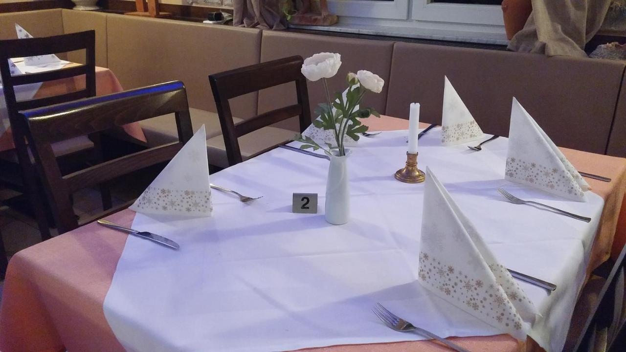 Hotel-Restaurant Zum Baeumle Süßen Zewnętrze zdjęcie